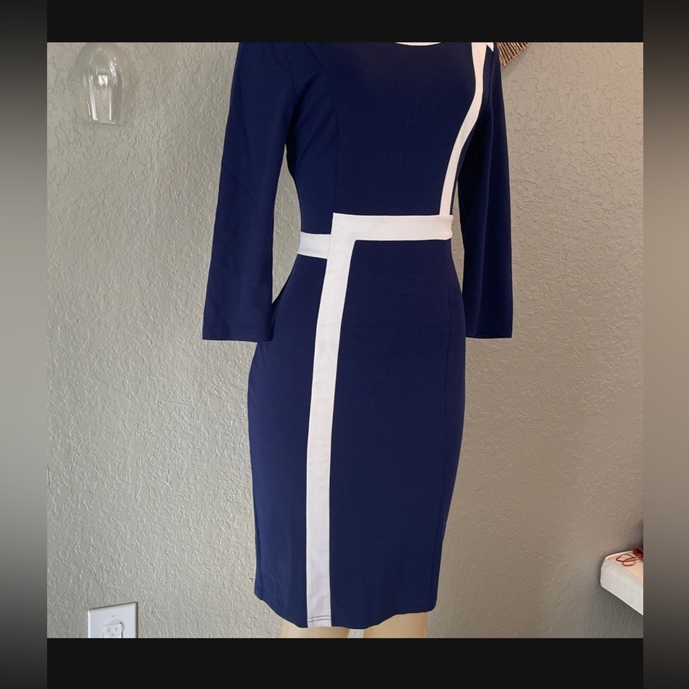 Navy patterned Dress - Picture 2 of 3